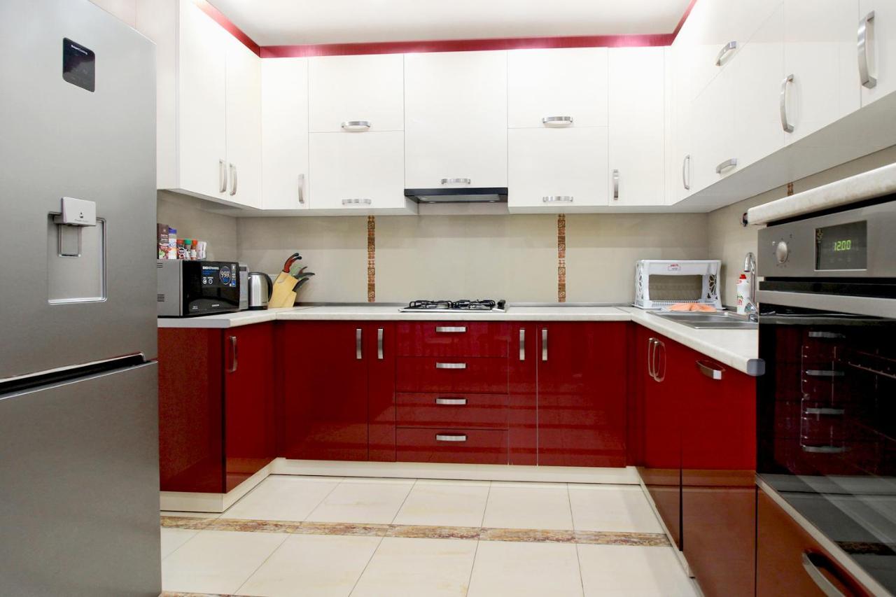 3 Bedroom Apartment Near Republic Square Yerevan Exterior photo
